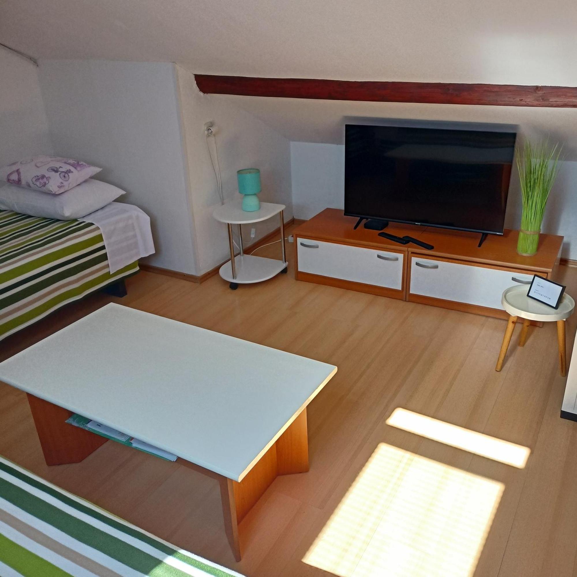 Studio Ante Apartmán *